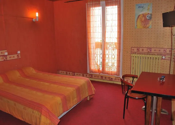 Le Revelois Restaurant Hotel