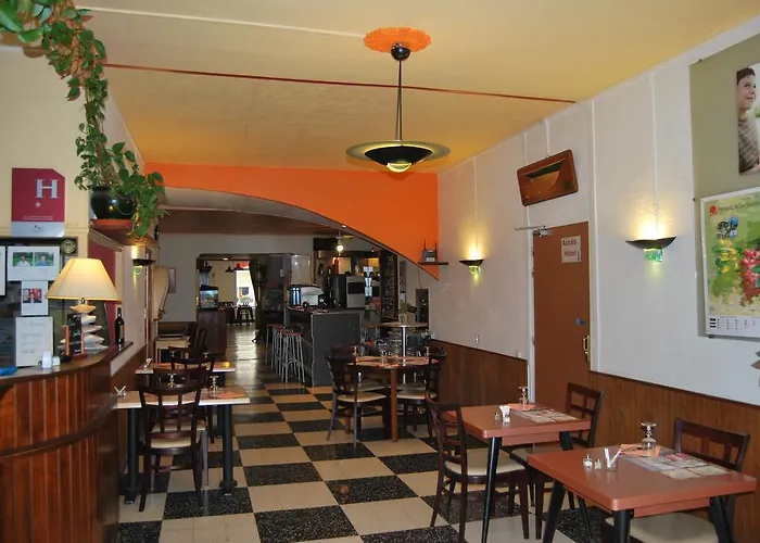 Le Revelois Restaurant Hotel